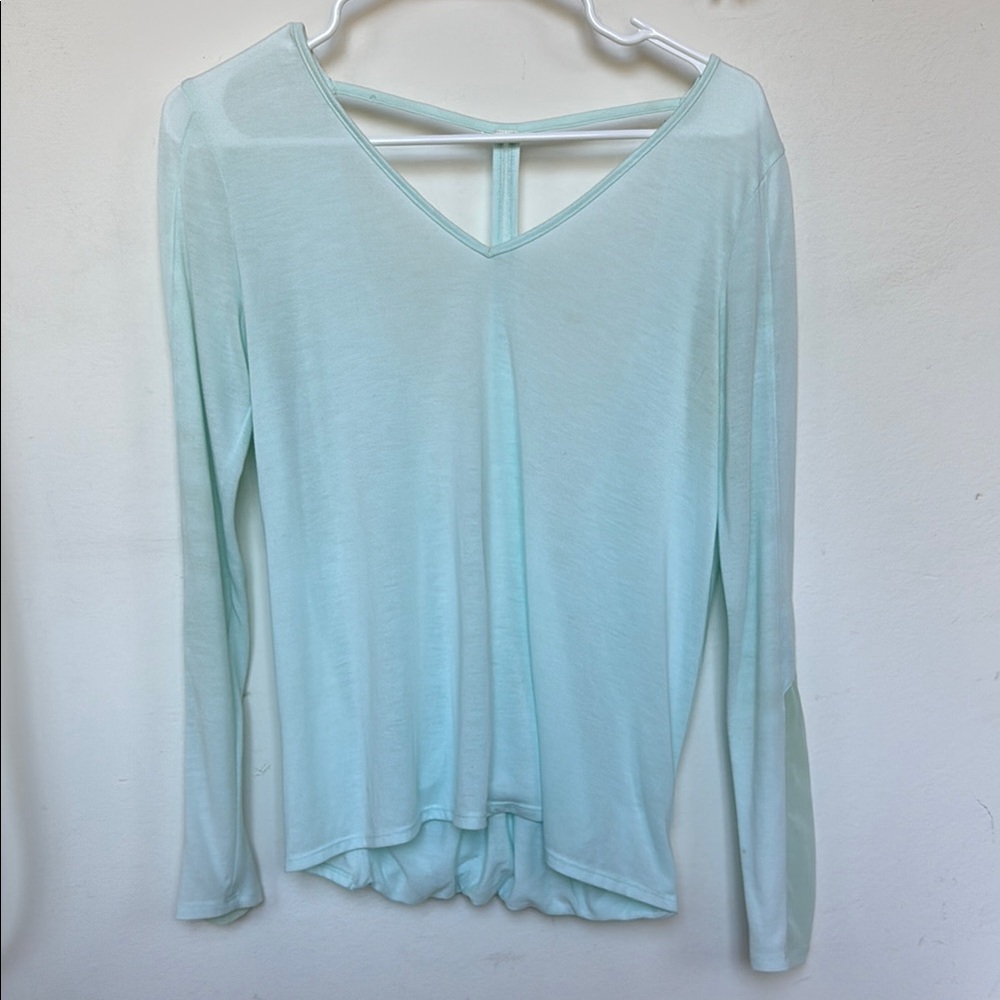 Alo Yoga Mint Green V-Neck Women's Top